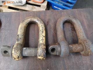 2x Lifting Bow Shackles