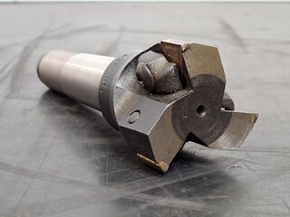 Indexable cutter tool