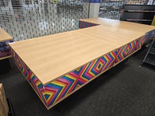 Double Retail Display Unit 
