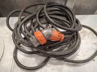 32 Amp Plug & 14m of Cable