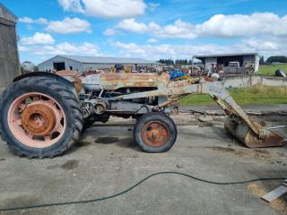 Fordson Major Tractor with Loader