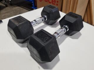 2x XLR8 9kg Rubber Hex Dumbells