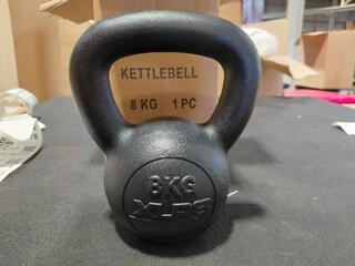 XLR8 8kg Kettlebell