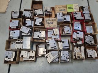 Large Lot of Threading Dies 