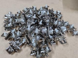 50x Blum 3mm Hinge Mounting Plates