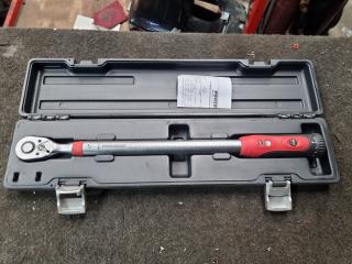 Powerbuilt 1/2" Drive Torque Wrench, 40-200NM