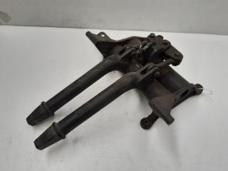 MD500 Control Pedal Arm and Bracket Assembly