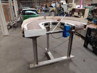 Moduline Curved Conveyor Belt with SEW-Eurodrive Motor