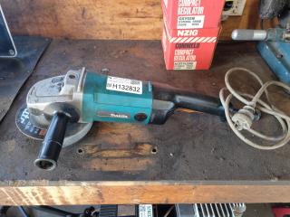 Makita 180mm Angle Grinder