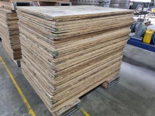 46x Plywood Sheets