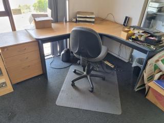 Office Corner Desk w/ Mobile & Chair