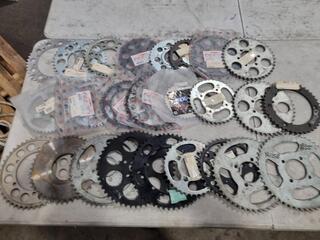 25x Assorted Motorcycle Sprockets