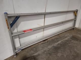 2 Oldfields Aluminium Scaffolding Tower Guard Rails - 3 Metre 