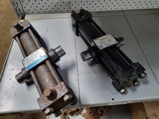 2x Hydraulic Rams, 200mm Stroke