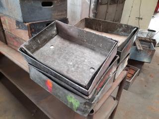 8 x Steel Trays