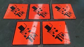 5 RTL Aluminium Reflective Orange LOOSE CHIP Signs