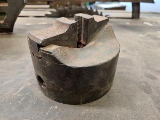 2-Jaw Lathe Chuck, 140mm Diameter