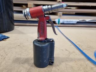 Pneumatic Air Riveter by SRC