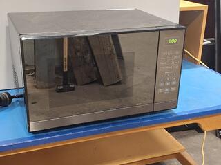 Kogan 34L Microwave Oven