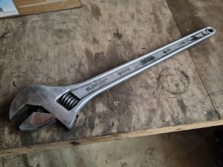 Irega 600mm 24" Adjustsble Wrench