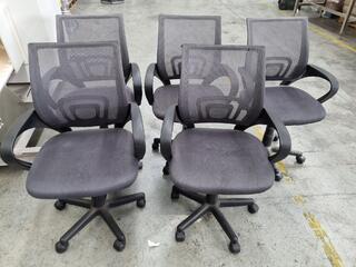 5x Gas-lift Desk Chairs