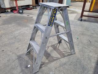 Ullrich Double Sided 840mm Aluminium Step Ladder