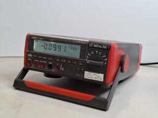 UNI-T UT804 bench multimeter