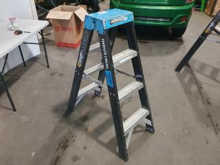 Industrial Stepladder 