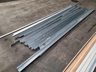 Assorted Galvanised & Aluminium Framing Lengths