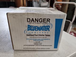 4x 1kg Bottles of Bluewater Stabilised Pool Chlorine Tablets