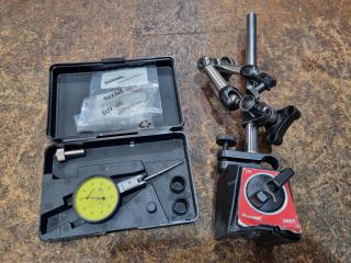 Mitutoyo Dial Test Indicator w/ Starrett Magnetic Base