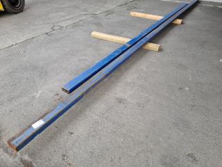 2x Lengths of Box Steel