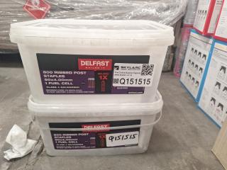 Delfast Ribbed Post Staples, 50 x 4mm, 2x Buckets