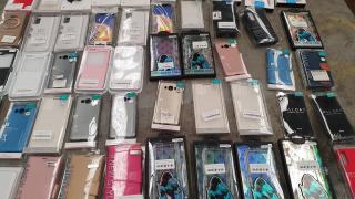 50 Assorted iPhone & Samsung Phone Cases