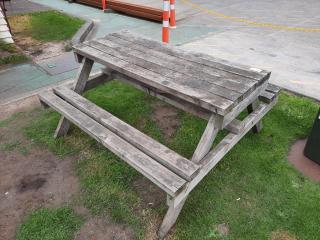 Outdoor Picnic Bench