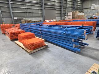 9 Bays of Pallet Racking 