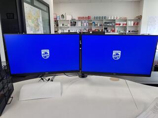 2x Philips 24" IPS Montors w/ Dual Monitor Desk Mount Stand