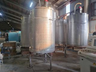 Jacketed Stainless Tank with Stirrer