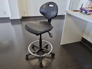 Damba Adjustable Laboratory / Office Chair