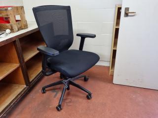 Stylish Adjustable Office Deak Chair