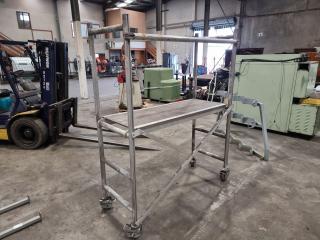 Collapsible Mobile Platform/Scaffolding Unit