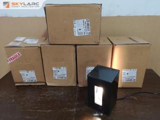 5x Quality Outdoor Lighting Fixtures by Klewe, New