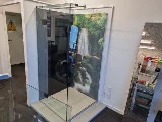 Stylish Modern Glass Shower Box w/ Waterfall Image Panel