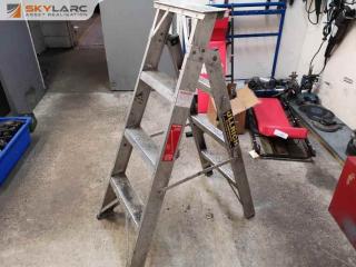 Ullrich 2.1m Aluminium Step / Extension Ladder