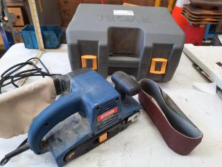 Ryobi 810W Belt Sander