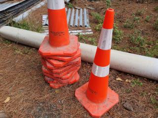 11 Road Traffic Cones