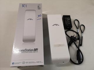 Ubiquiti NanoStation Wireless Bridge, M5 5GHz airMax 16dBi CPE Unit