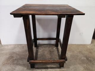 Rustic Styled Wooden Cafe  Bar Leaner Tall Table