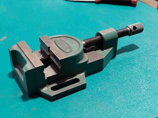 Fabrex 413 Machine Vice