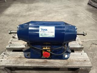 Tooline BG-200H 200mm Bench Grinder